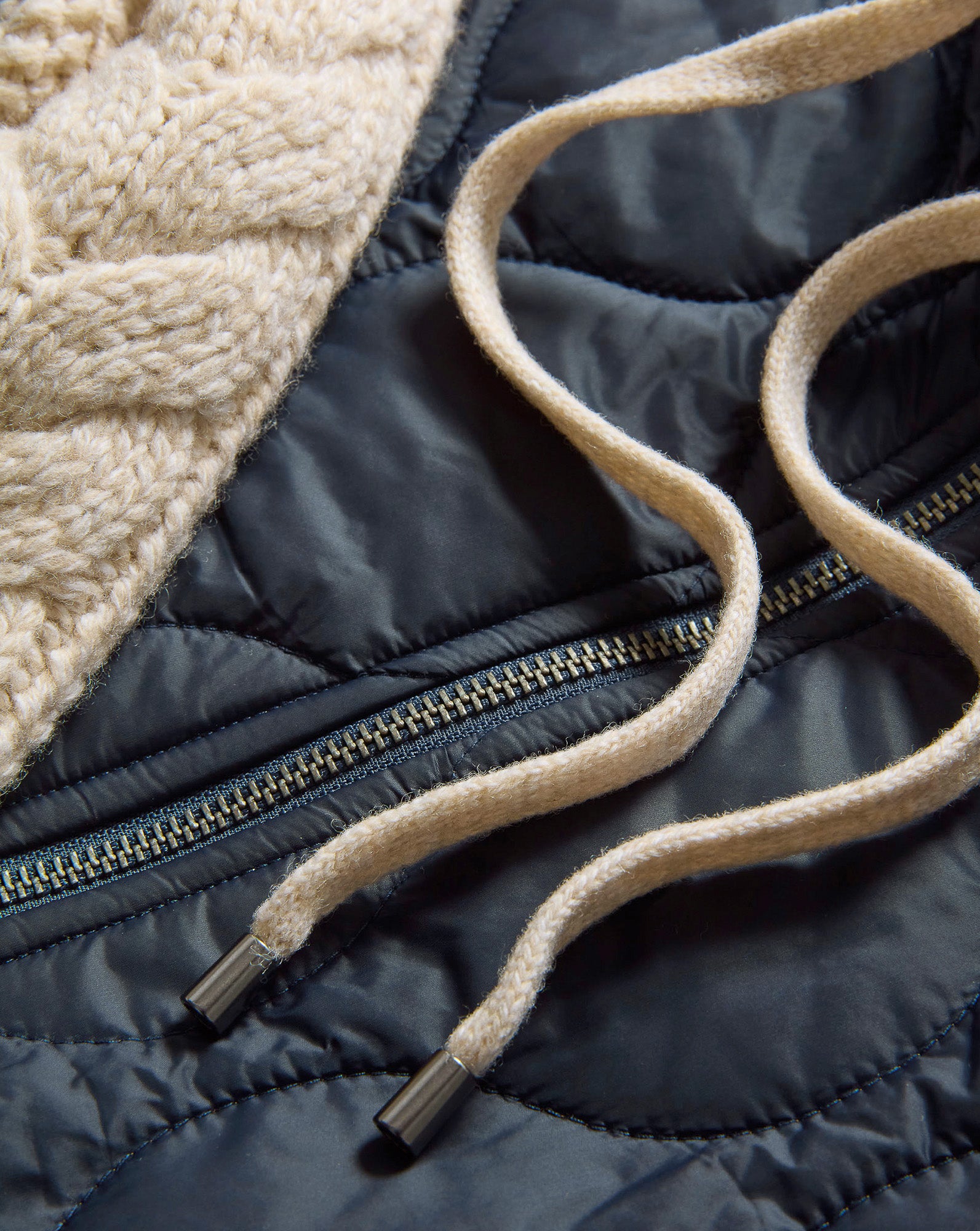 Barrows Knit-Sleeve Quilted Jacket - Image 3